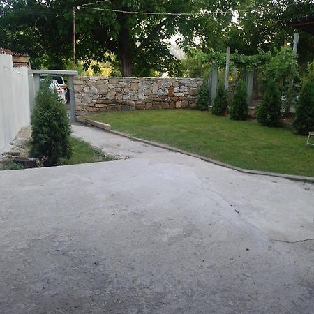 House Nadejda Weliko Tarnowo Exterior foto