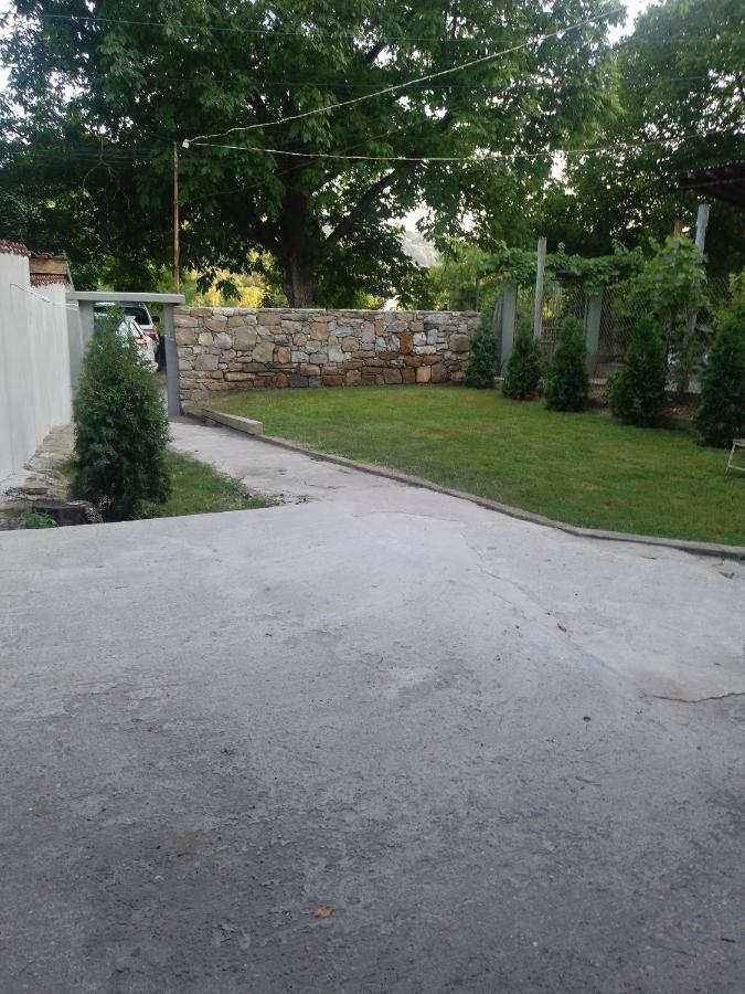 House Nadejda Weliko Tarnowo Exterior foto